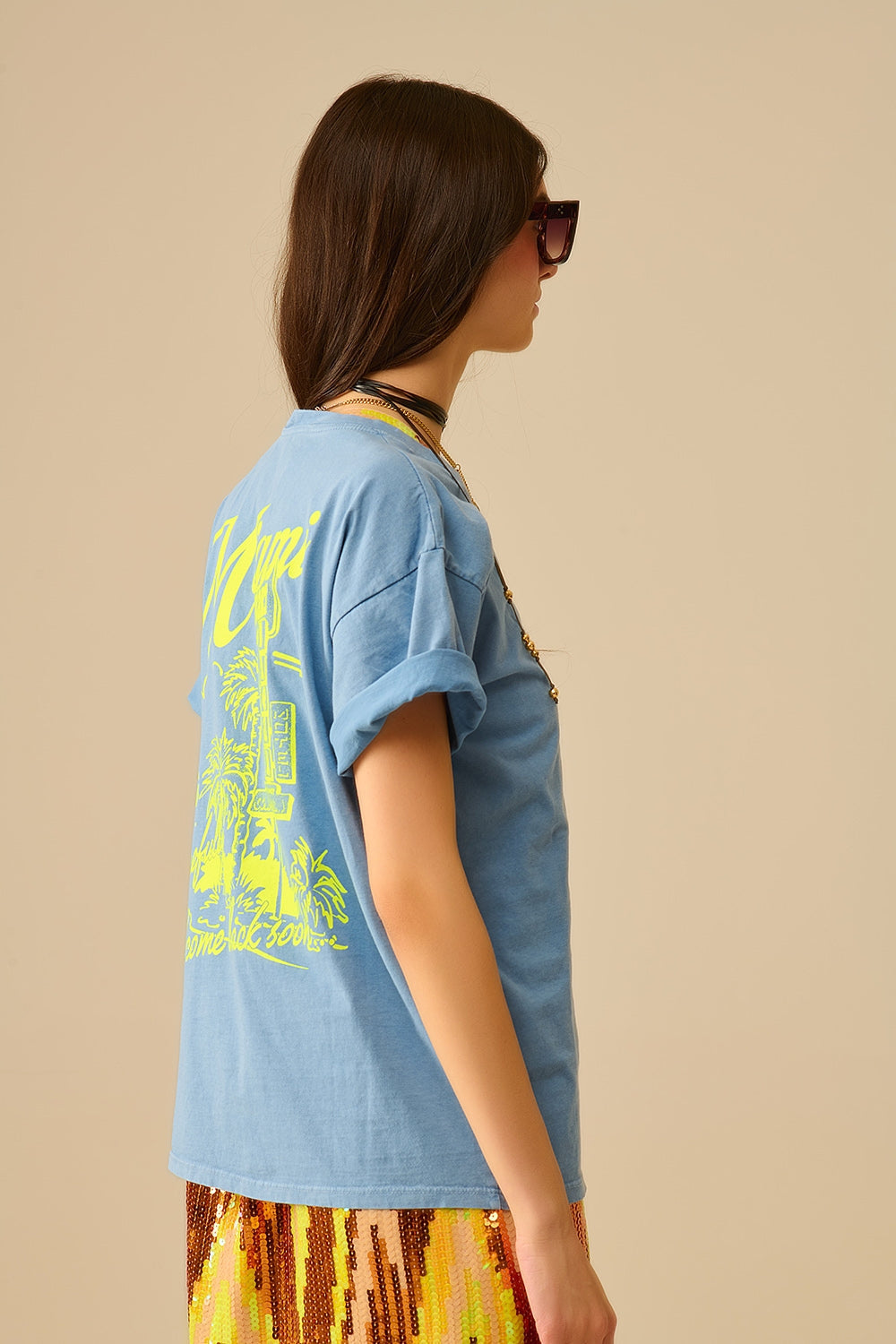 blue T-shirt with Miami logo print in yellow Q2store