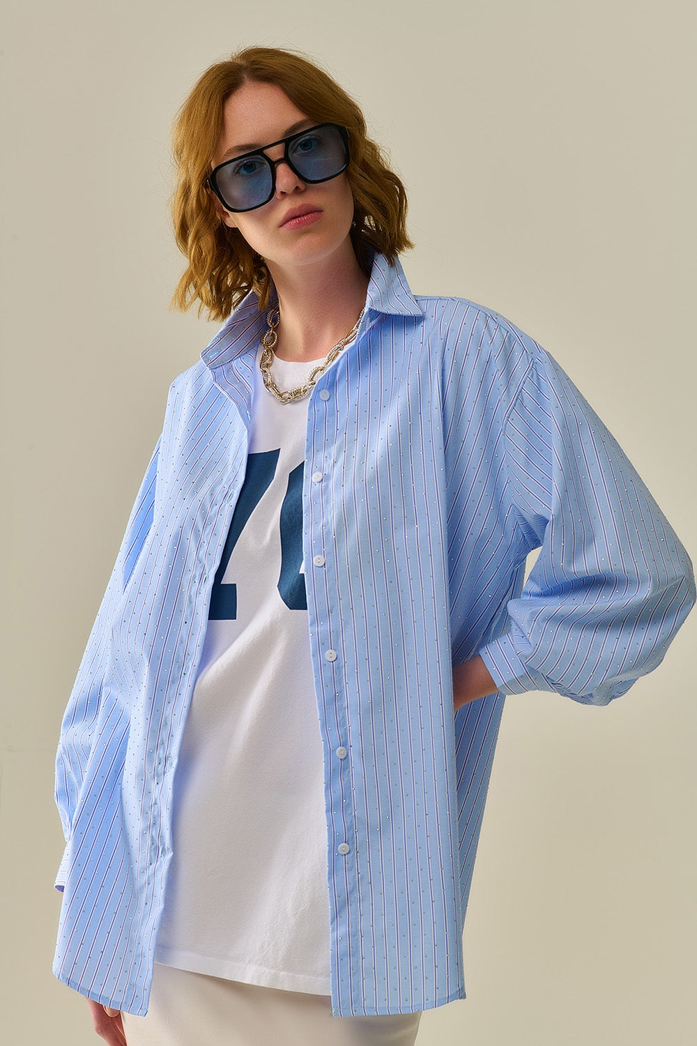 blue striped poplin shirt embellished with strass Q2store