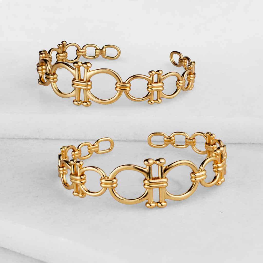 Bocara - Horse Bit Equestrian Wrist Cuff in Gold Urban-Equestrian