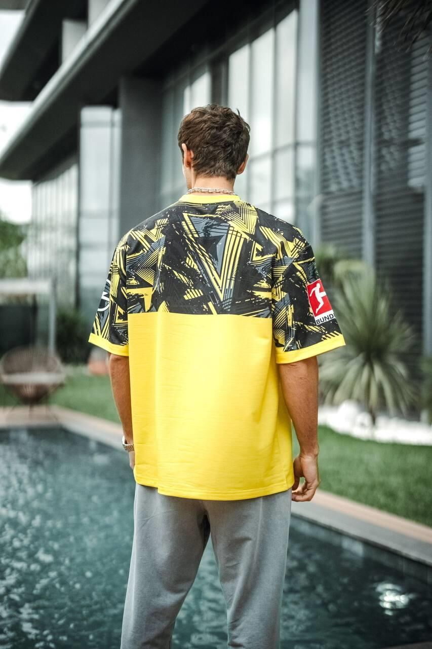 Borussia Dortmund Oversized Logo T-shirt Withinblack