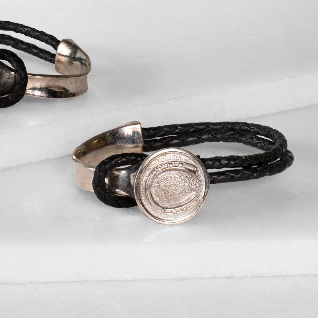 Bosal - Leather laced Horseshoe Bracelet in Black and Silver Urban-Equestrian