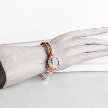 Bosal - Leather laced Horseshoe Bracelet in Natural and Silver Urban-Equestrian