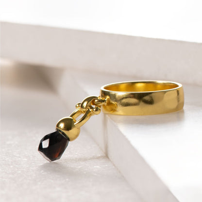 Brioette - Black Onyx Horse Bit Earring Equestrian in Gold Urban-Equestrian