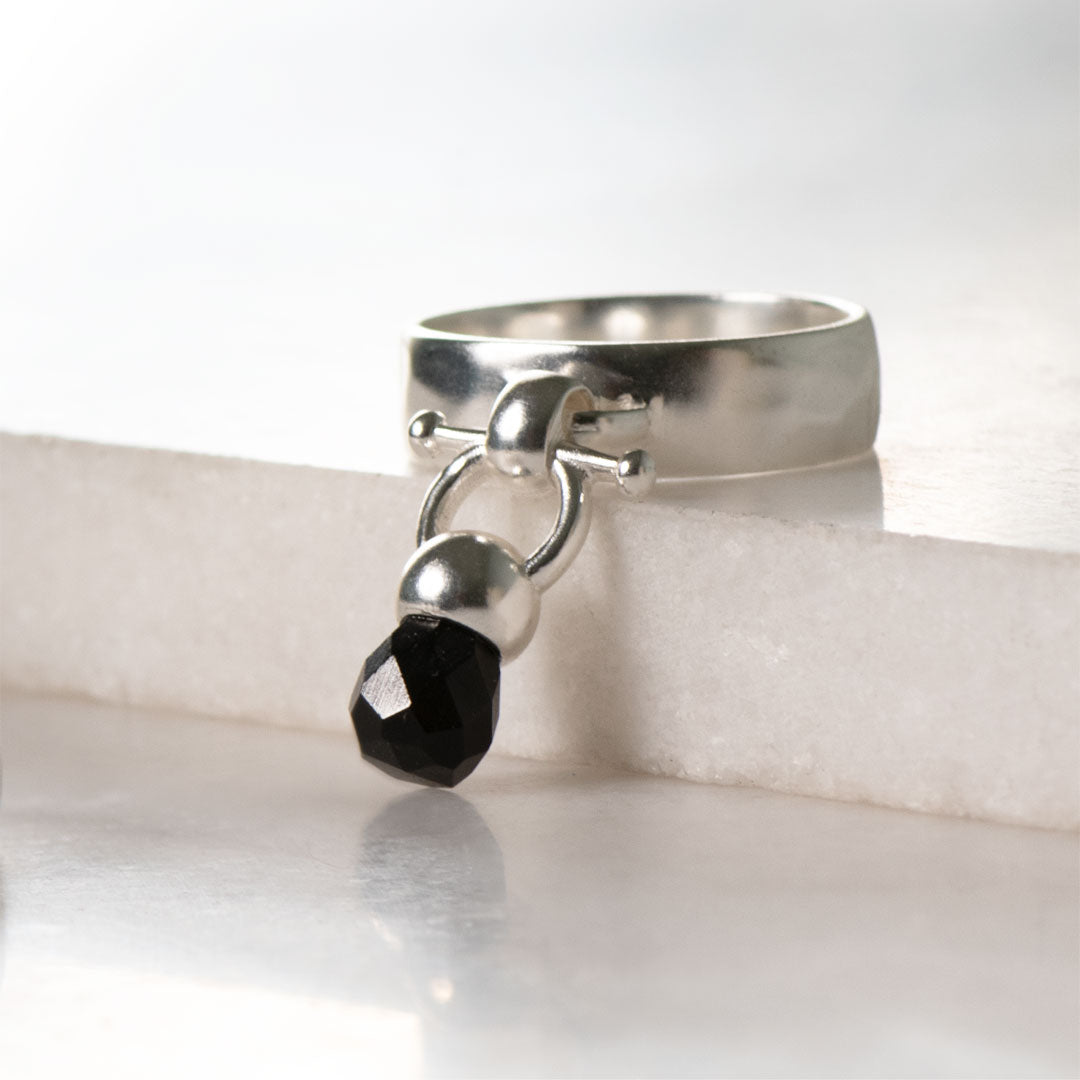 Droplette - Black Onyx Horse Bit Equestrian Earring in Silver Urban-Equestrian
