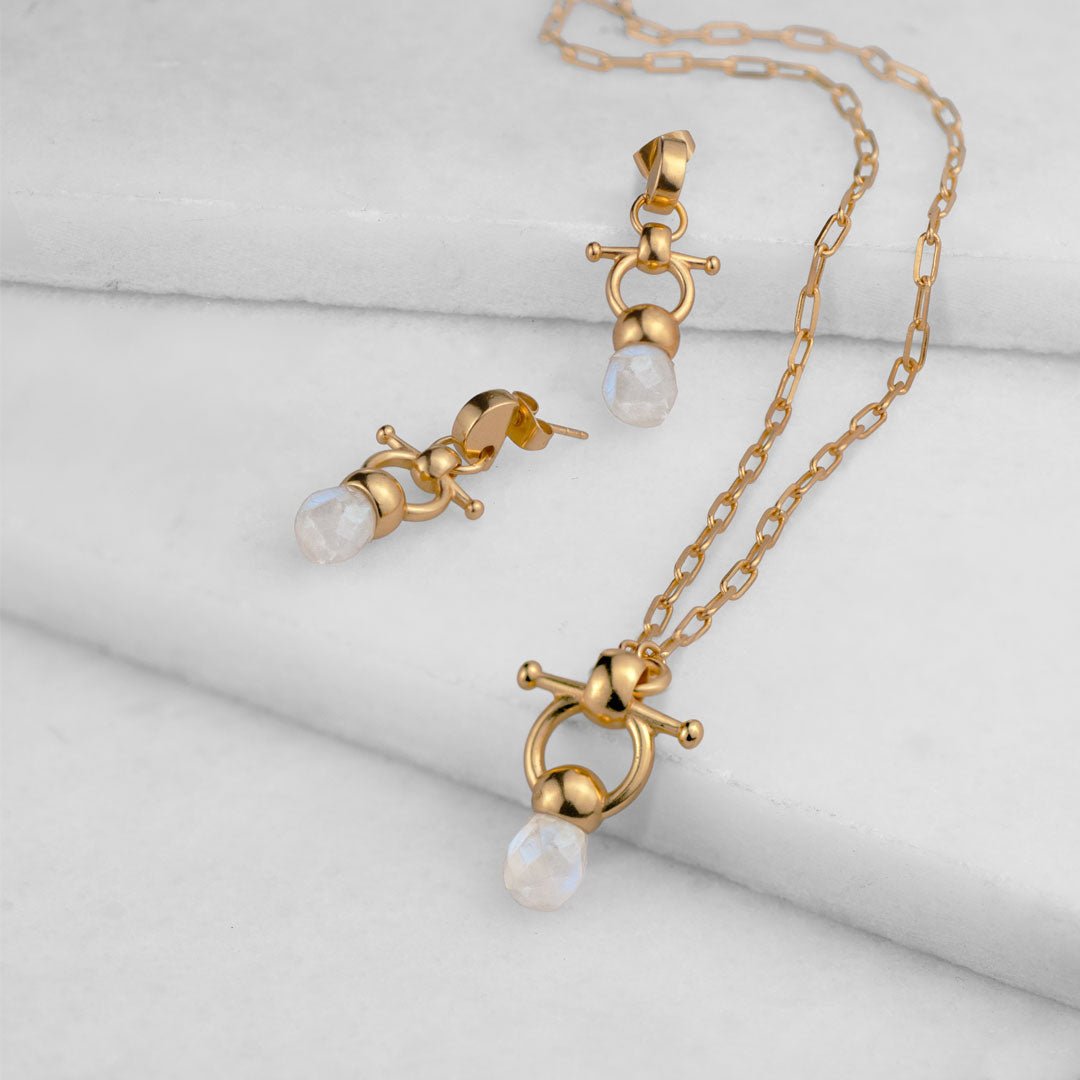 Briolette - Moonstone Equestrian Horse Bit Necklace in Gold Urban-Equestrian