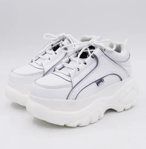 Heart-Shaped White Platform Shoes with Thick Soles