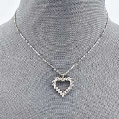 Secret Box Dainty Heart Shape Pendant Necklace Shop Style & More | Fresh Looks, Everyday Deals & Free Shipping