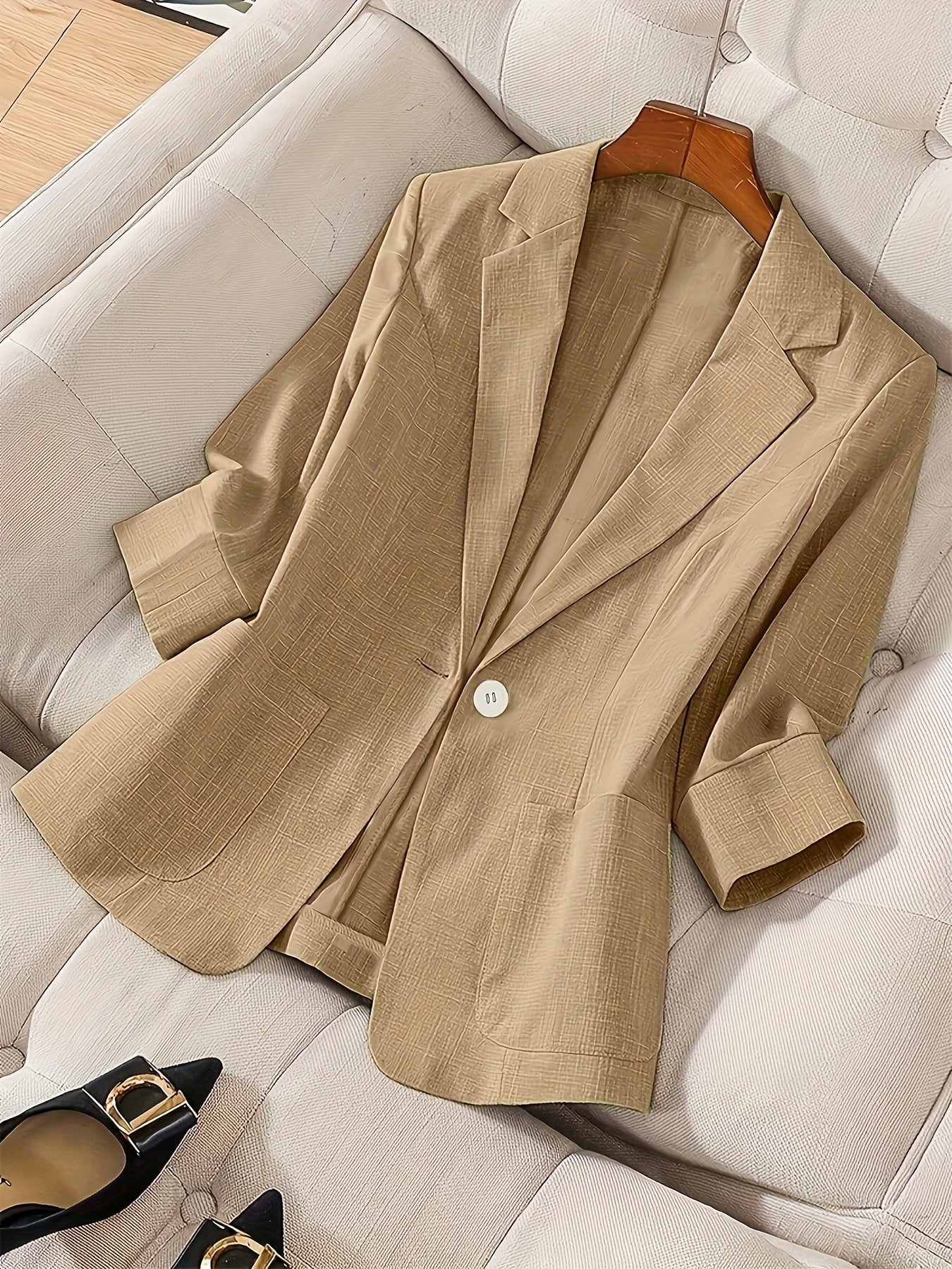 Women's Three-Quarter Sleeve Single-Button Casual Blazer FitiqueFit