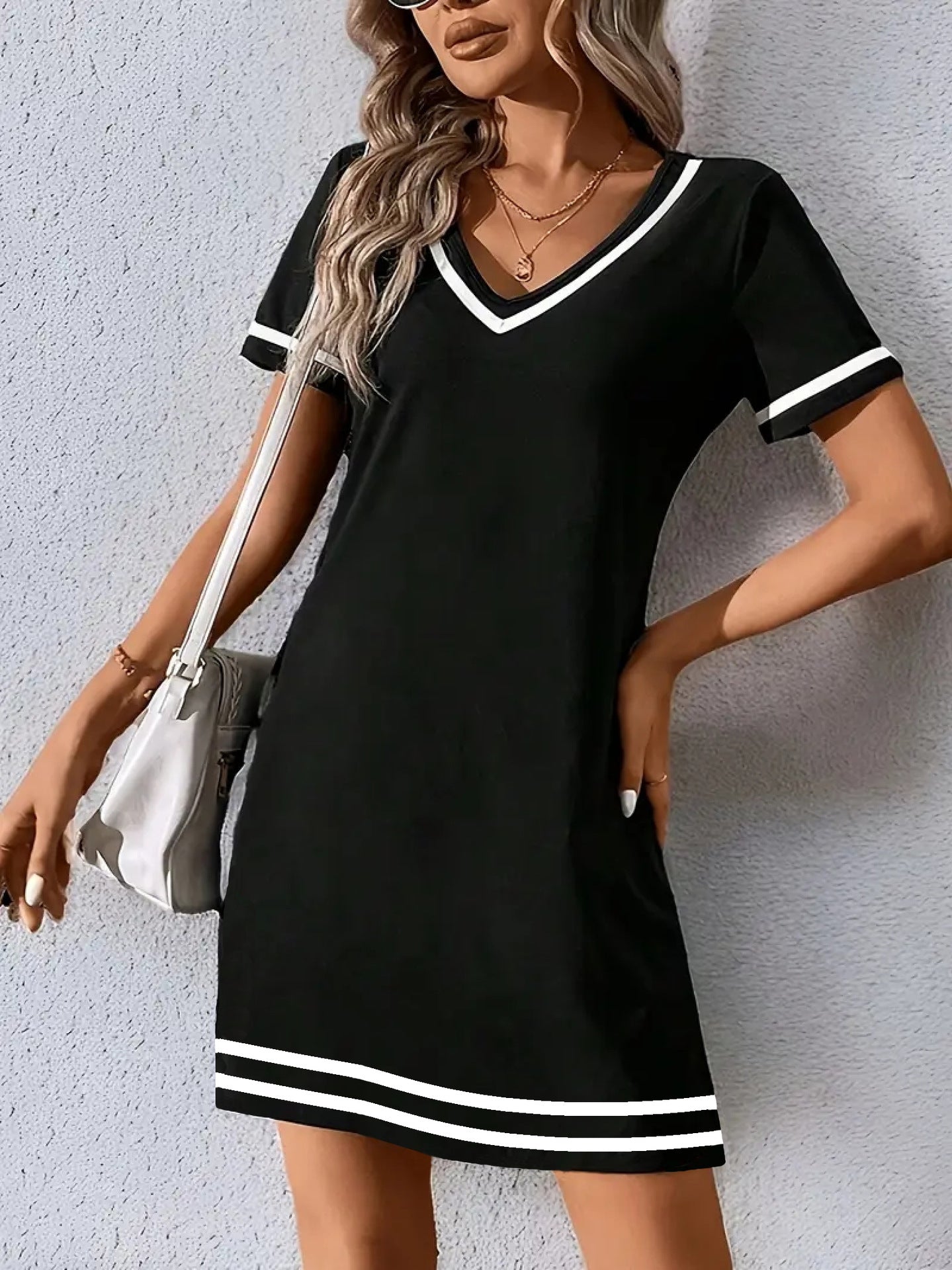 Women's Contrast-Color V-Neck A-Line Dress – Short Sleeve, Elegant, Mid-Rise FitiqueFit
