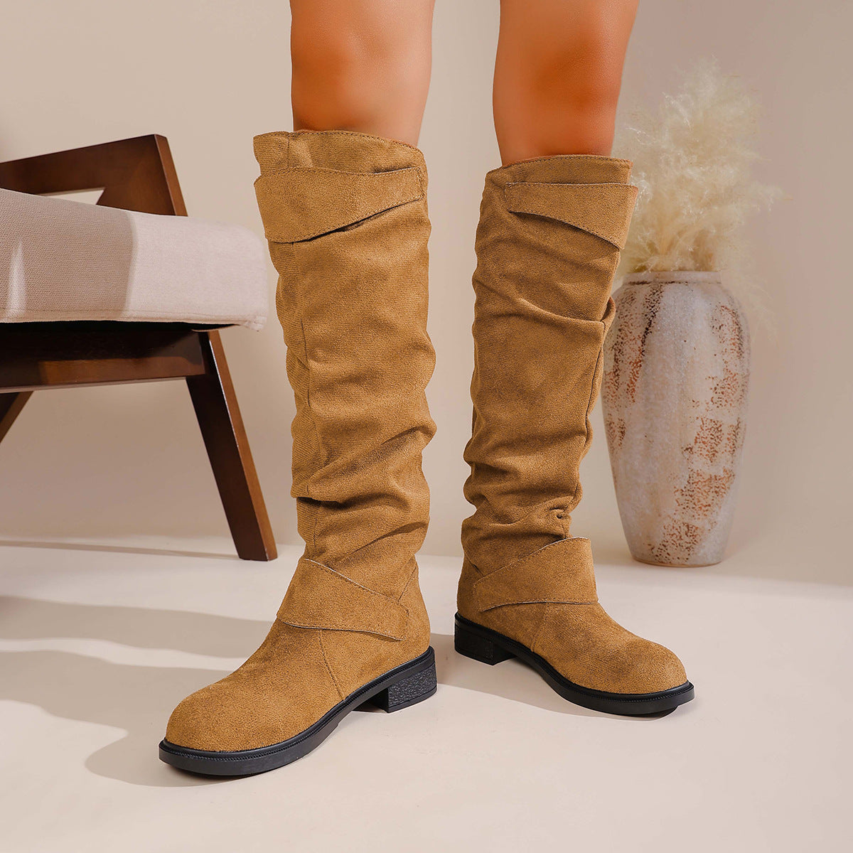 Pleated Flat-Bottom Western Cowboy Boots with Belt Buckle FitiqueFit