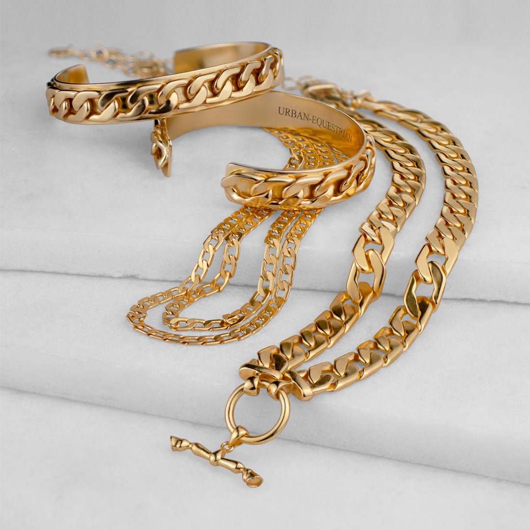 Cadence - Equestrian Curb Chain T-Bar Necklace in Gold Urban-Equestrian