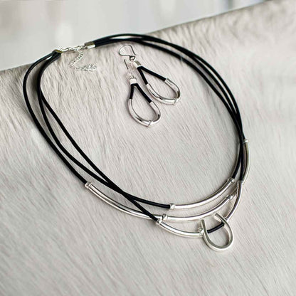 Calista - Equestrian Horseshoe Necklace on Black Leather Urban-Equestrian