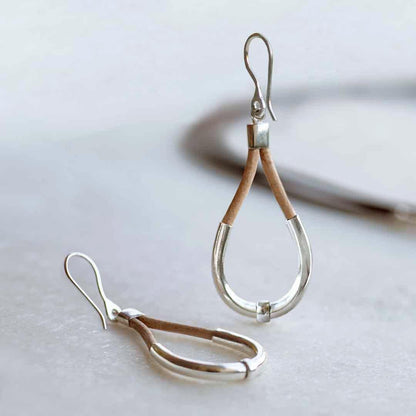 Calista - Equestrian Horseshoe Necklace on Natural Leather Urban-Equestrian