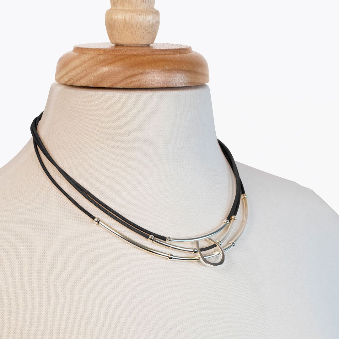 Calista - Equestrian Horseshoe Necklace on Black Leather Urban-Equestrian