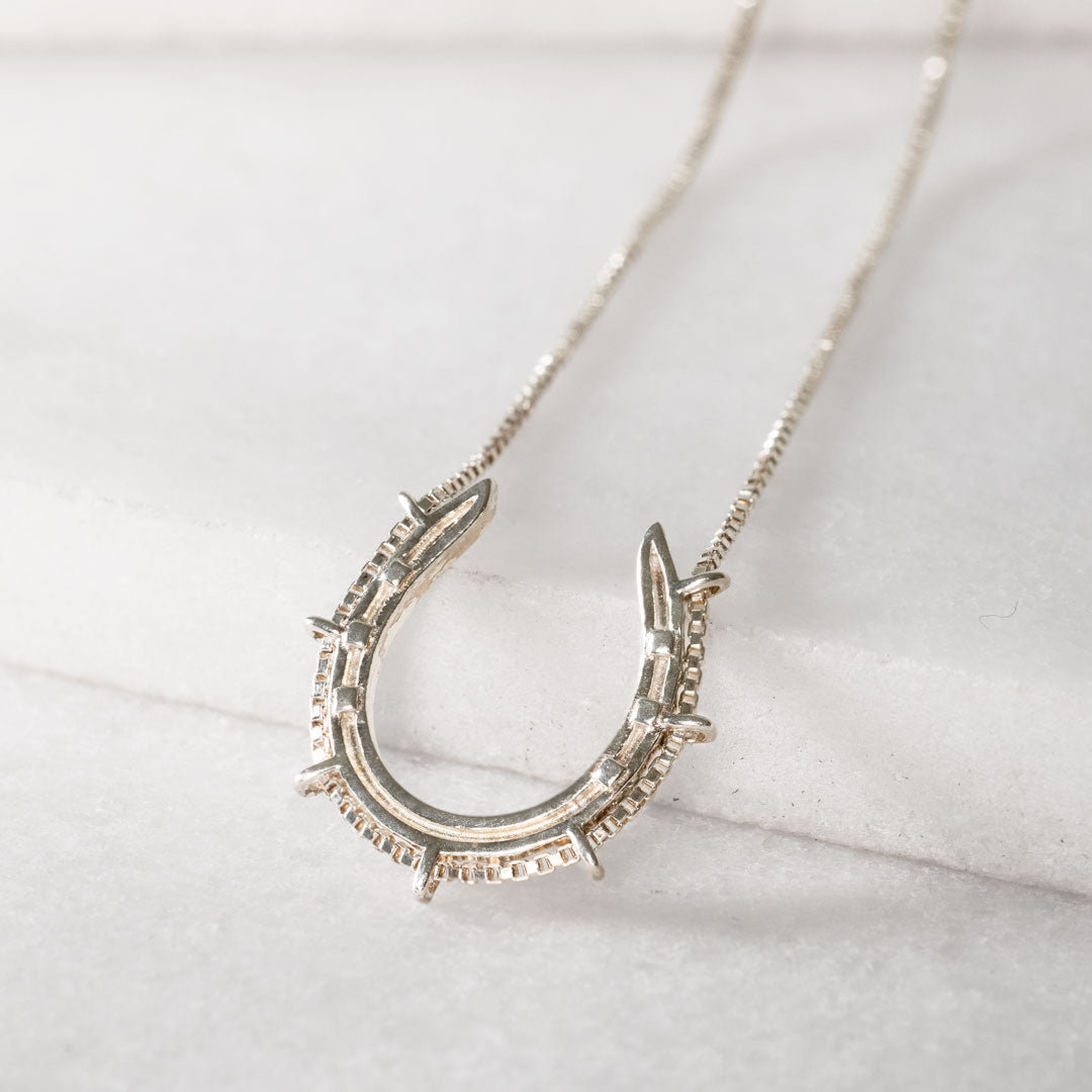 Canteen - Equestrian Horseshoe Necklace in Silver Urban-Equestrian