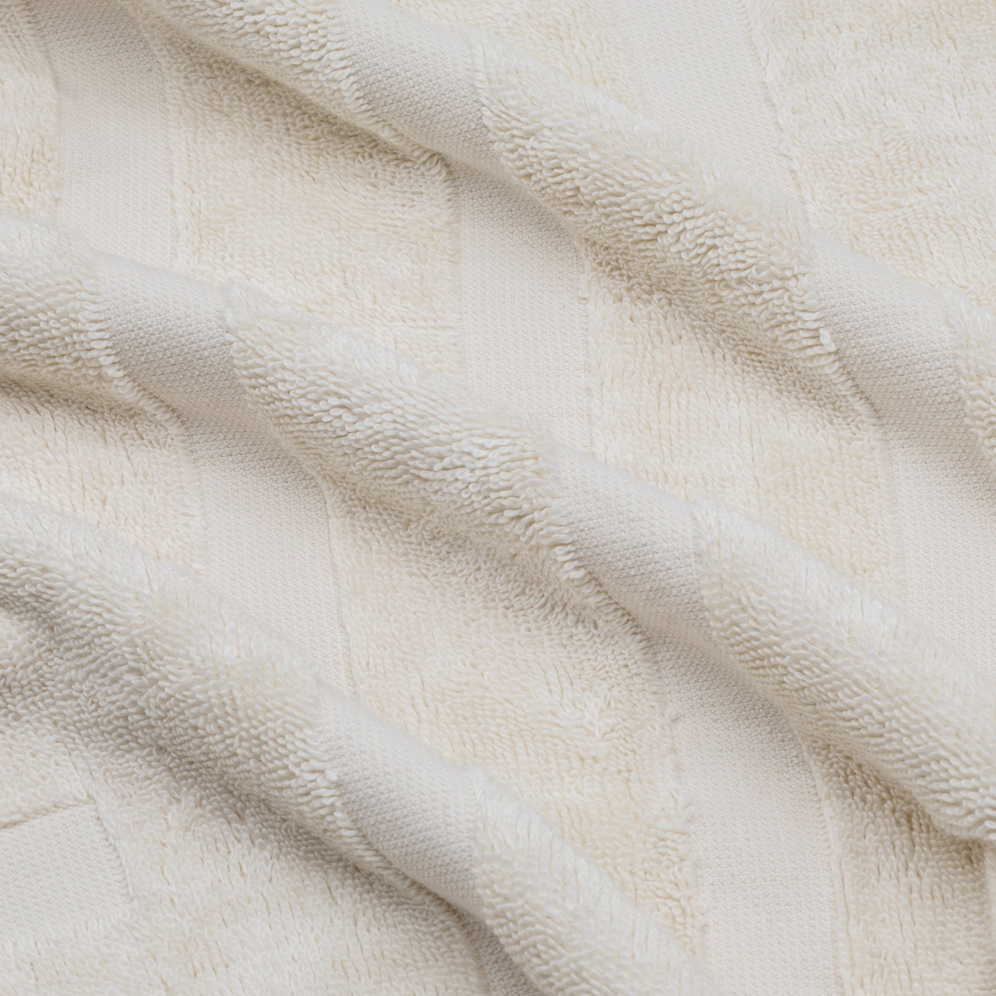 Capri Towels Italic