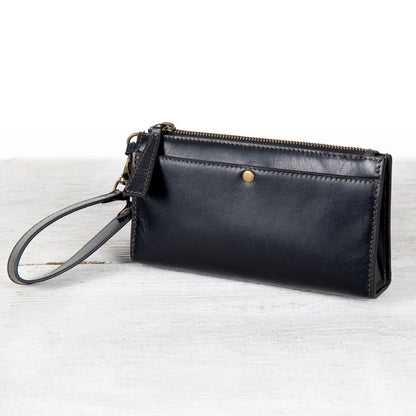 Caravel Wristlet Clutch - Luxury Leather Handbag in Black Urban-Equestrian