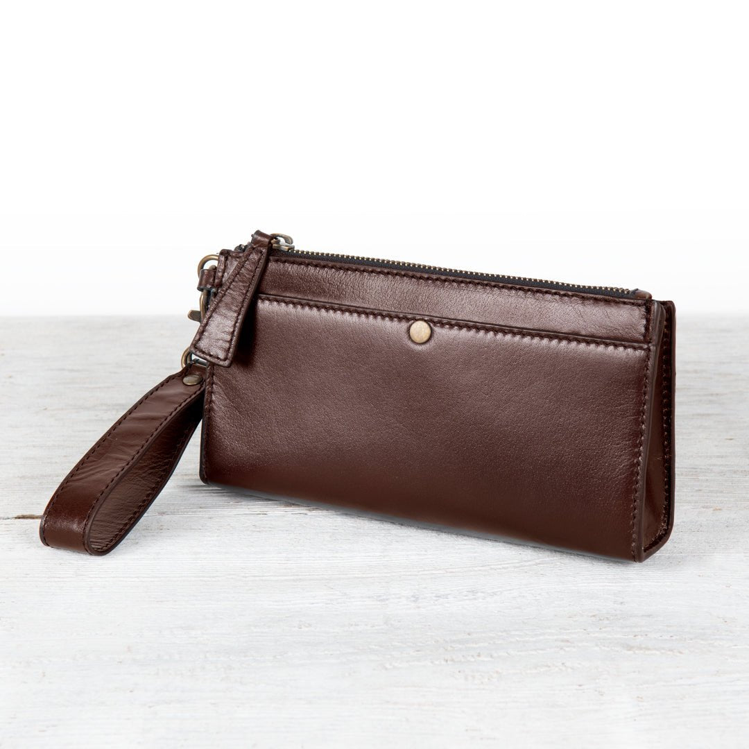 Caravel Wristlet Clutch - Luxury Leather Handbag in Deep Brown Urban-Equestrian