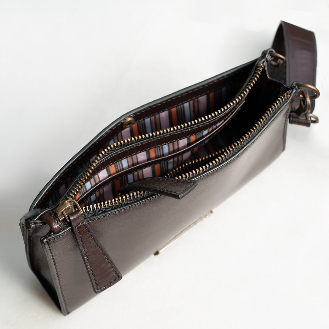 Caravel Wristlet Clutch - Luxury Leather Handbag in Deep Brown Urban-Equestrian