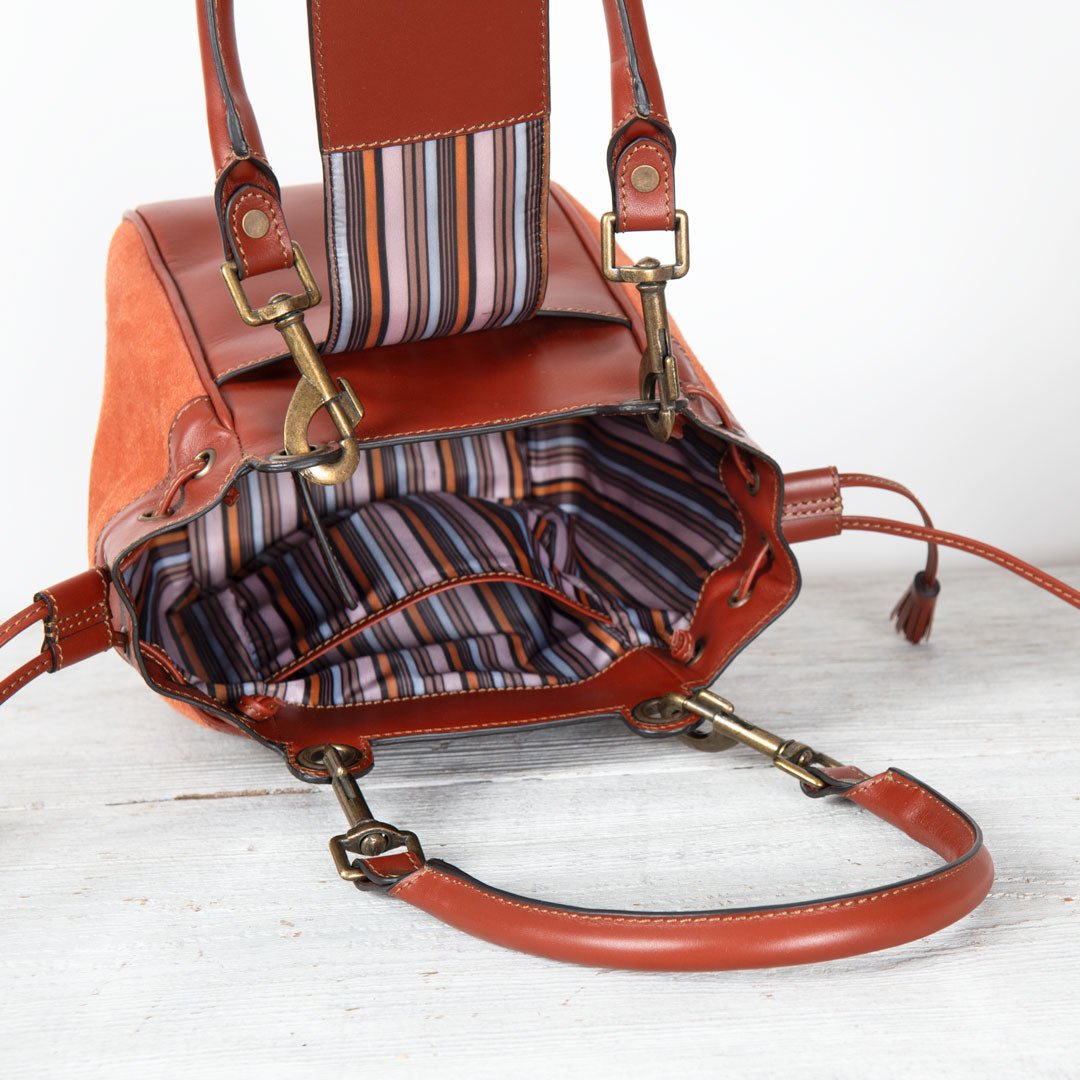 Cassidy - Luxury Leather Bucket Handbag in Cognac Urban-Equestrian