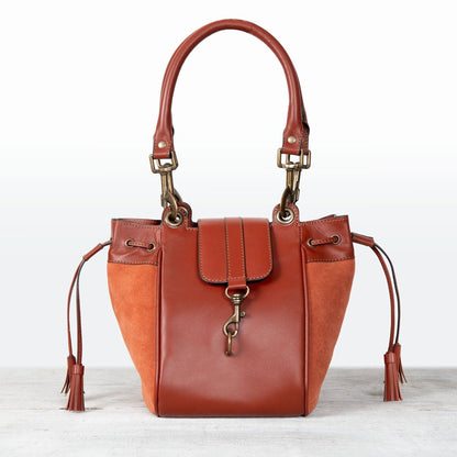 Cassidy - Luxury Leather Bucket Handbag in Cognac Urban-Equestrian