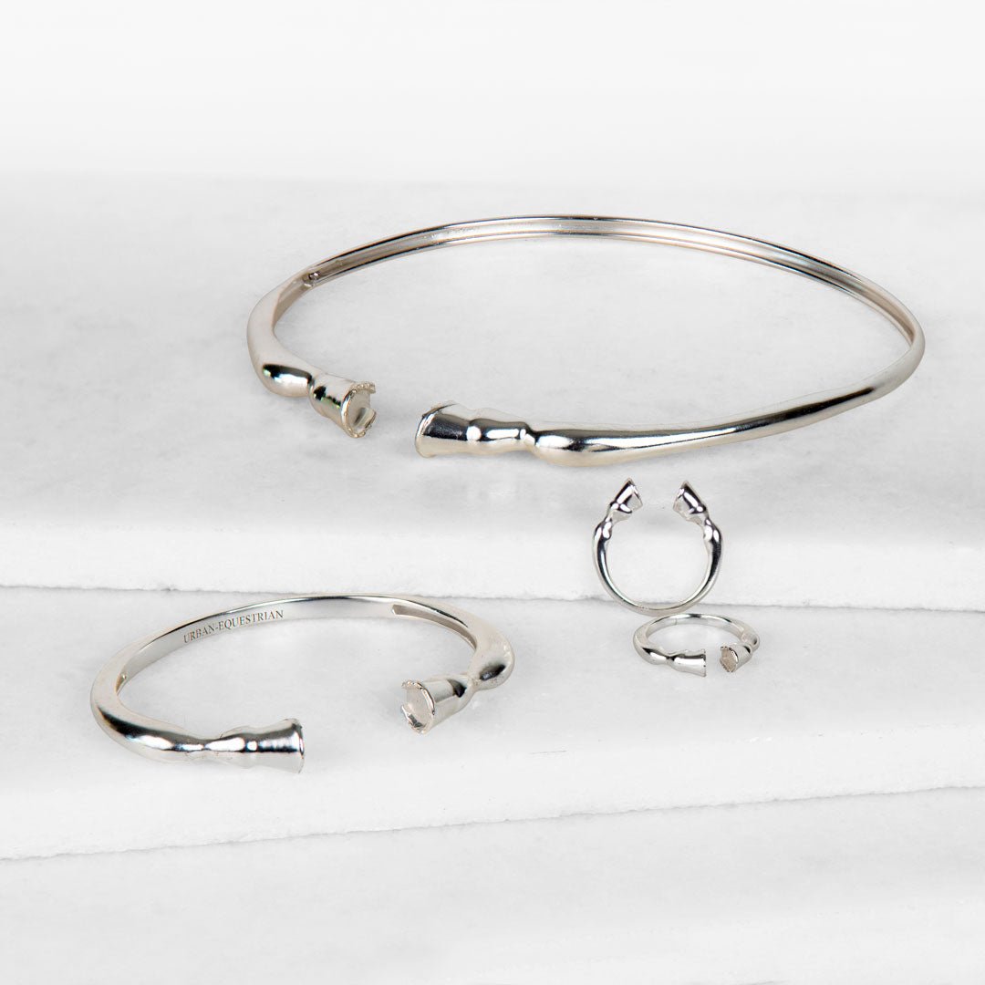 Cavallo - Horse Hoof Neck Cuff in Silver Urban-Equestrian