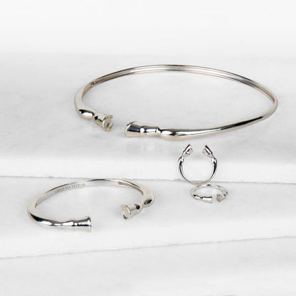 Cavallo - Horse Hoof Neck Cuff in Silver Urban-Equestrian
