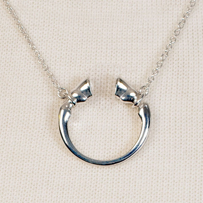Cavallo - Horseshoe Equestrian Necklace in Silver Urban-Equestrian
