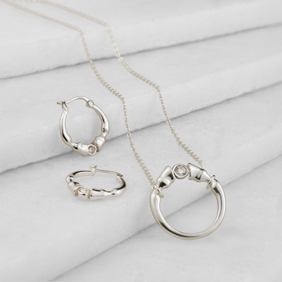 Cavallo - Moissanite Horseshoe Earring in Sterling Silver Urban-Equestrian