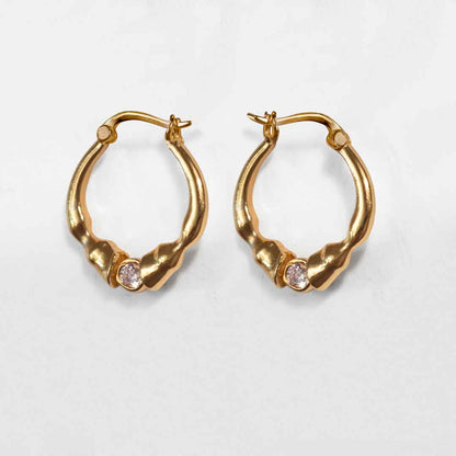 Cavallo - Moissanite Horseshoe Earring in Gold Urban-Equestrian