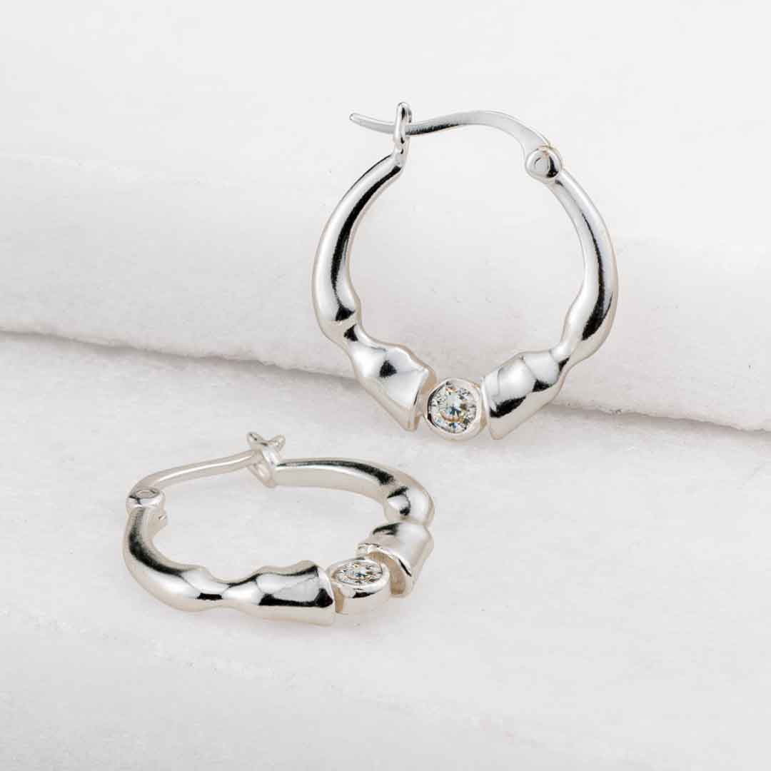 Cavallo - Moissanite Horseshoe Earring in Sterling Silver Urban-Equestrian