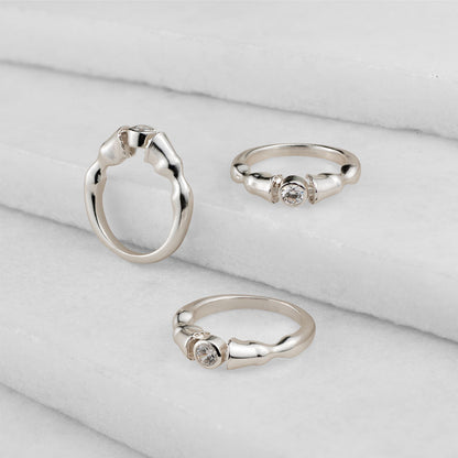 Cavallo - Horse Hooves Equestrian Ring with Moissanite in Silver Urban-Equestrian
