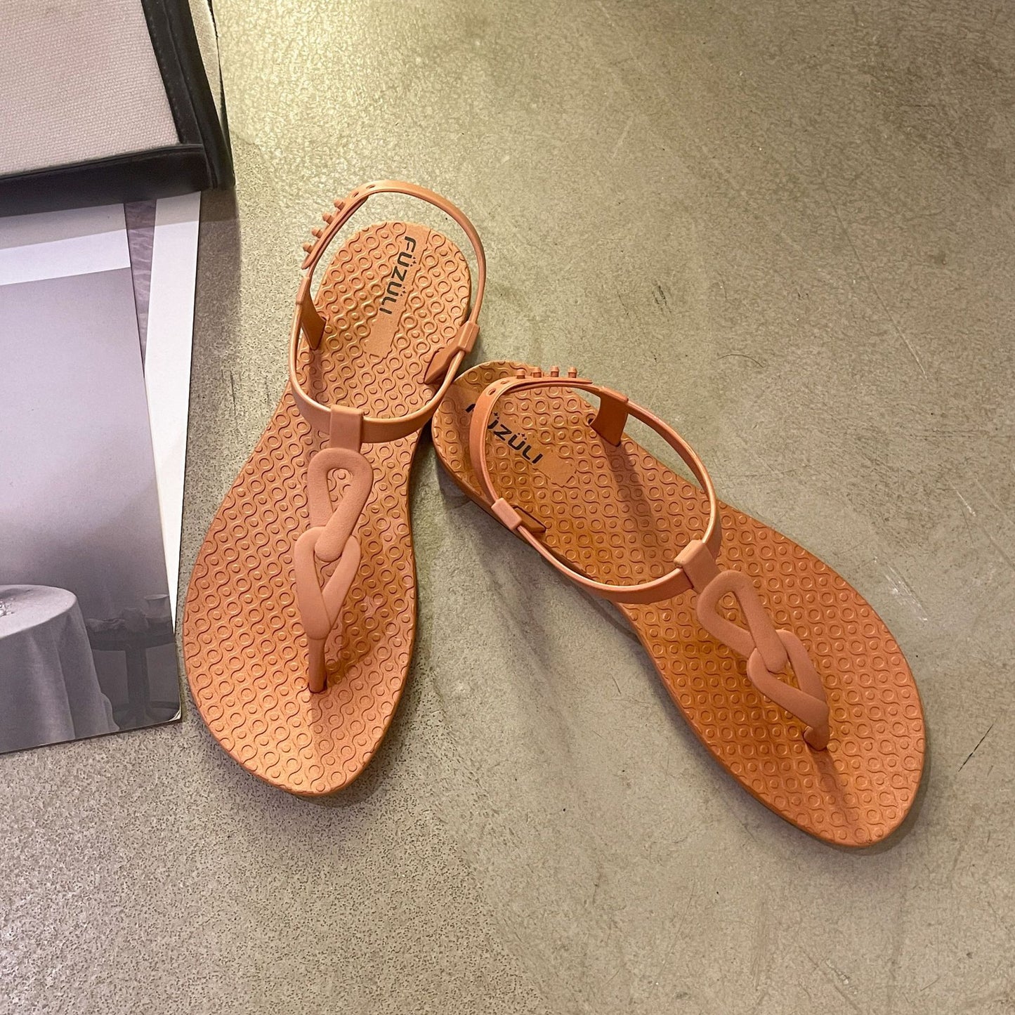 Women's Flat Buckle Strap Sandals FitiqueFit