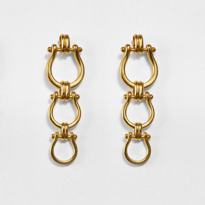 Chapelle - Horseshoe Link Equestrian Necklace in Gold Urban-Equestrian