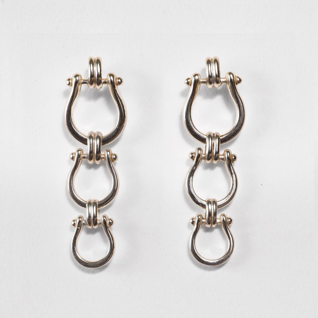 Chapelle - Horseshoe Link Equestrian Necklace in Silver Urban-Equestrian