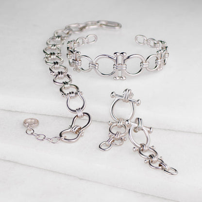 Chapelle - Horseshoe Link Equestrian Necklace in Silver Urban-Equestrian