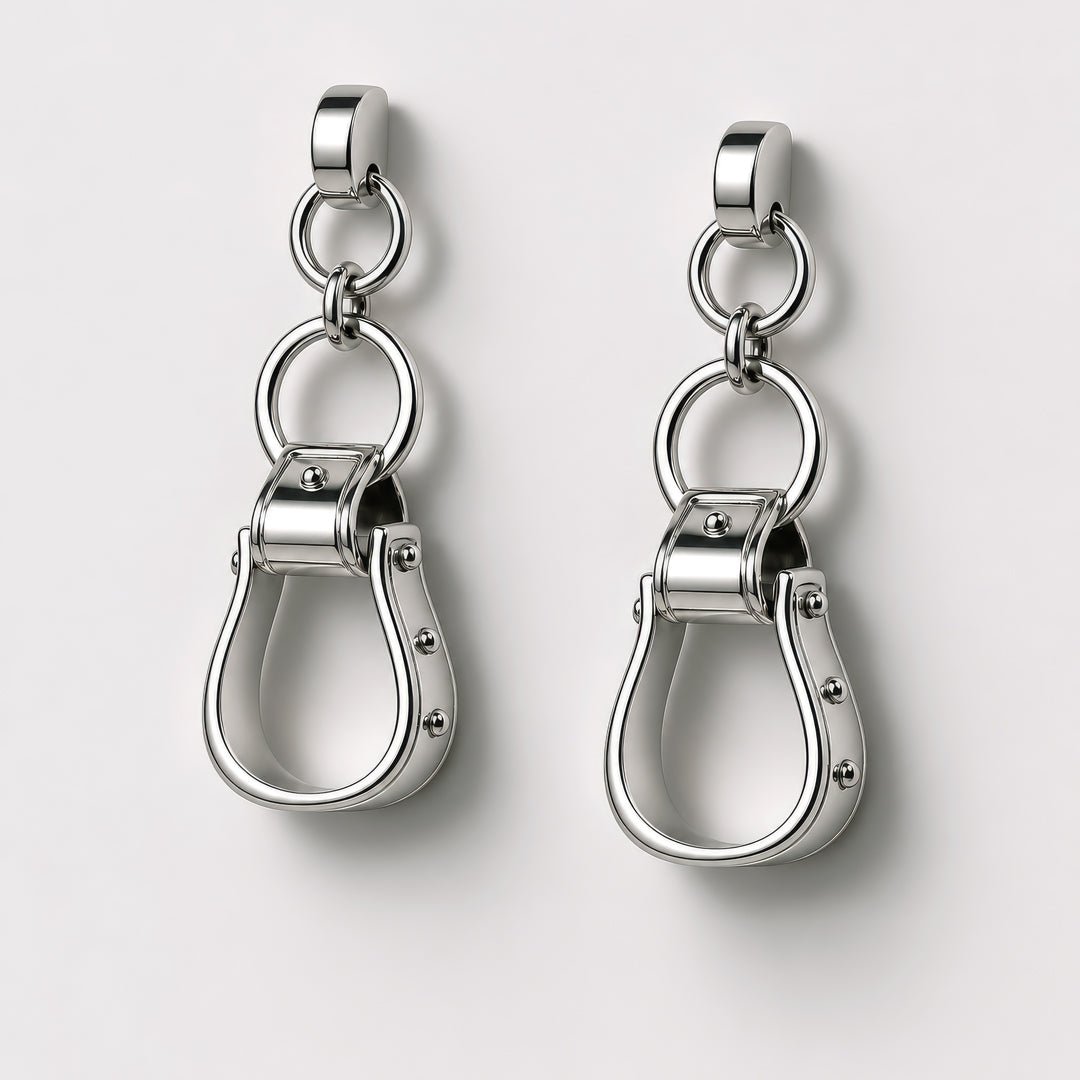 Cheyenne - Western Riding Stirrup Earring in Silver Urban-Equestrian