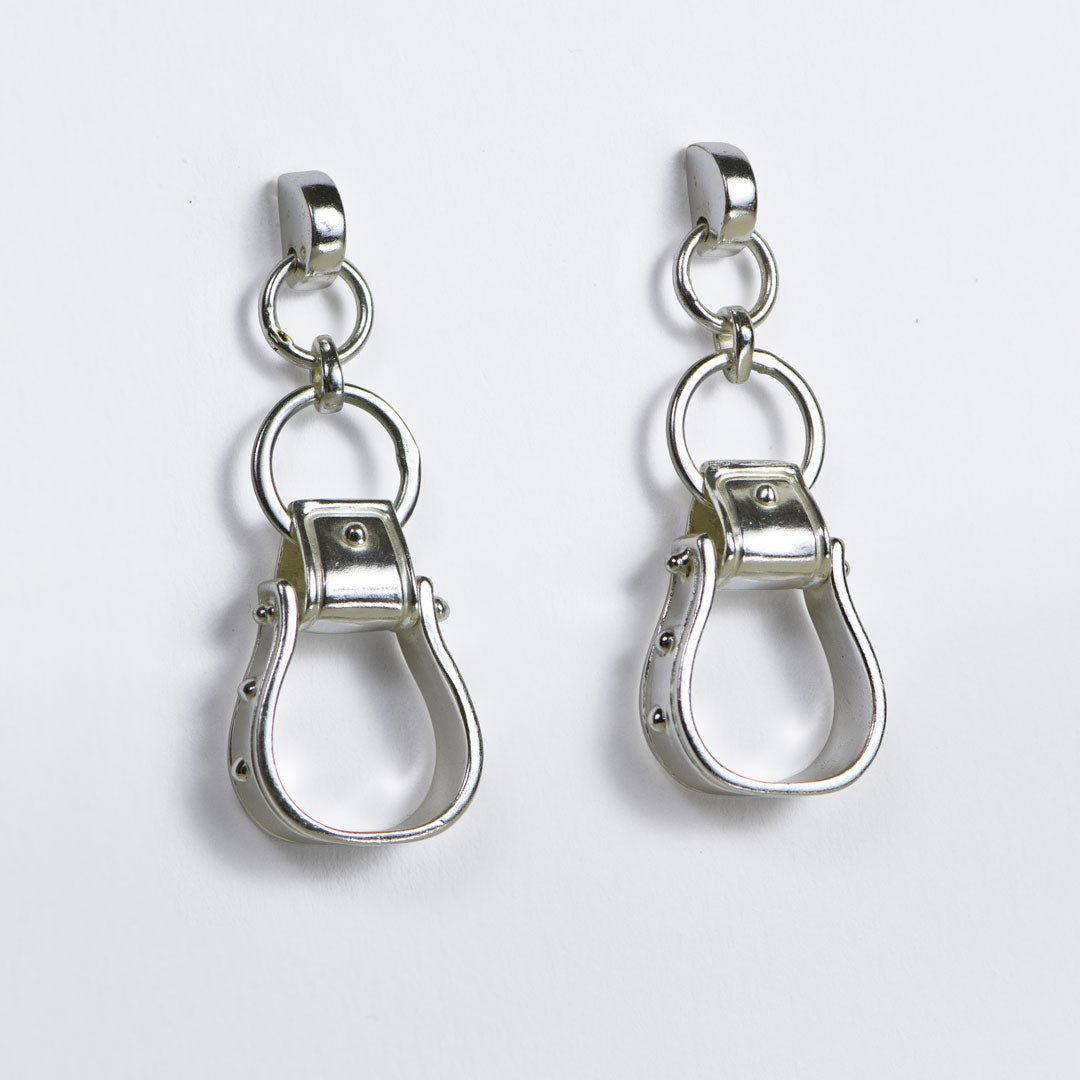 Cheyenne - Single Western Stirrup Necklace in Silver Urban-Equestrian