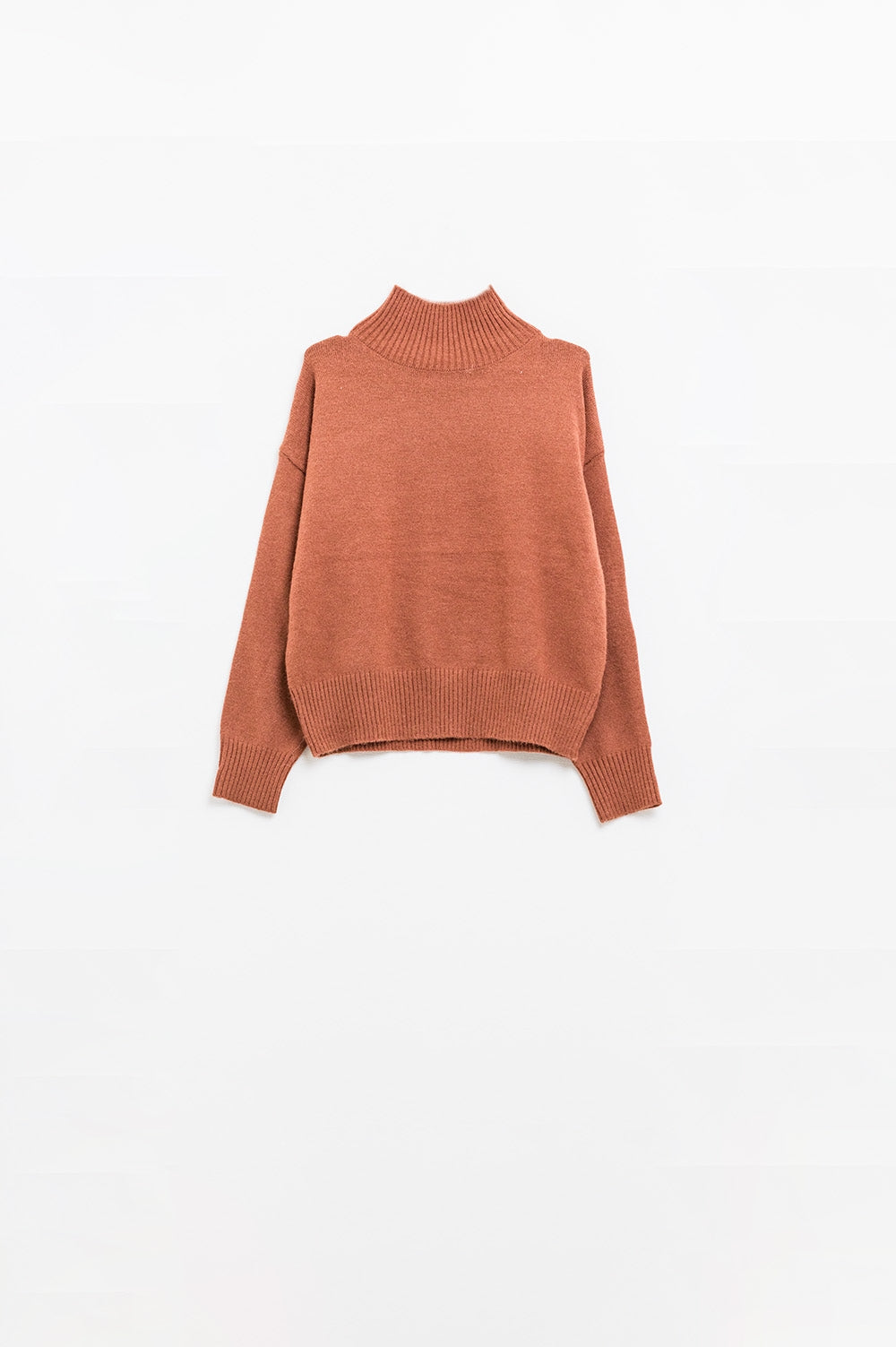 chunky knit sweater in camel with turtleneck Q2store