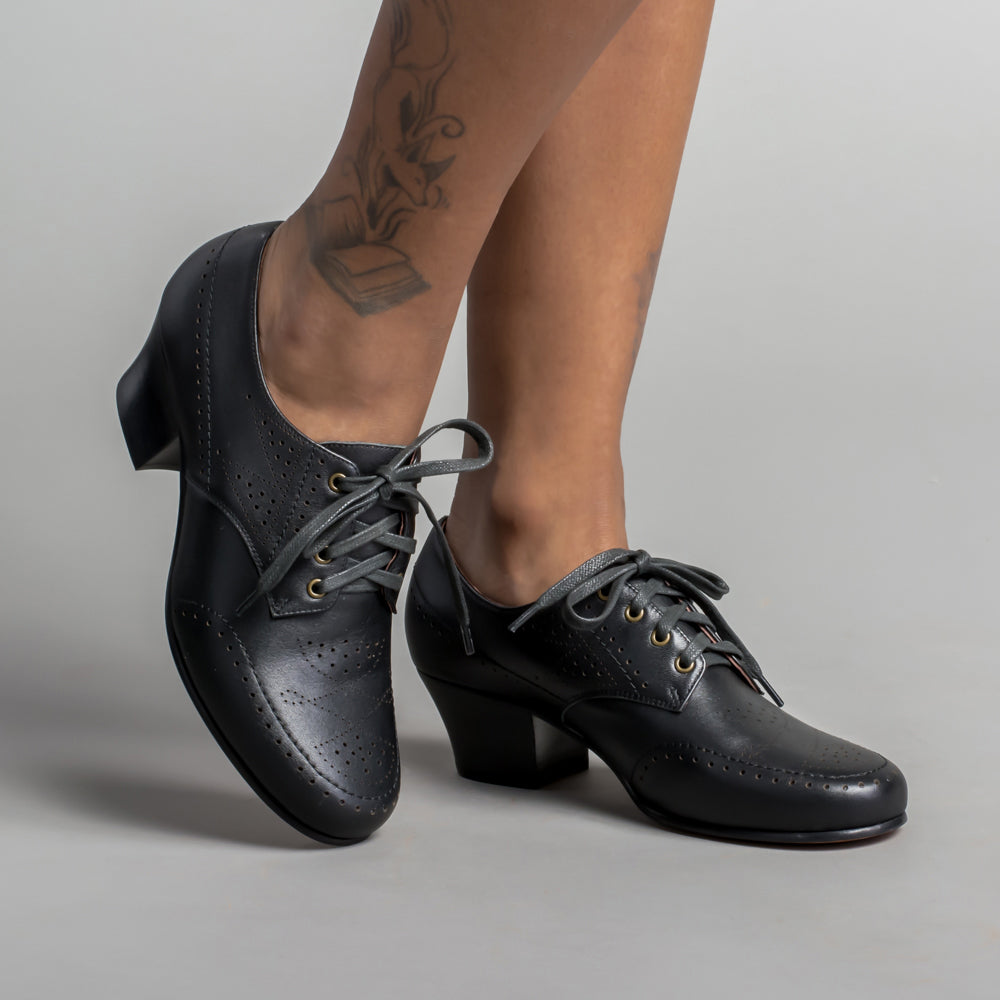 Claire 1940s Oxfords (Black) American Duchess