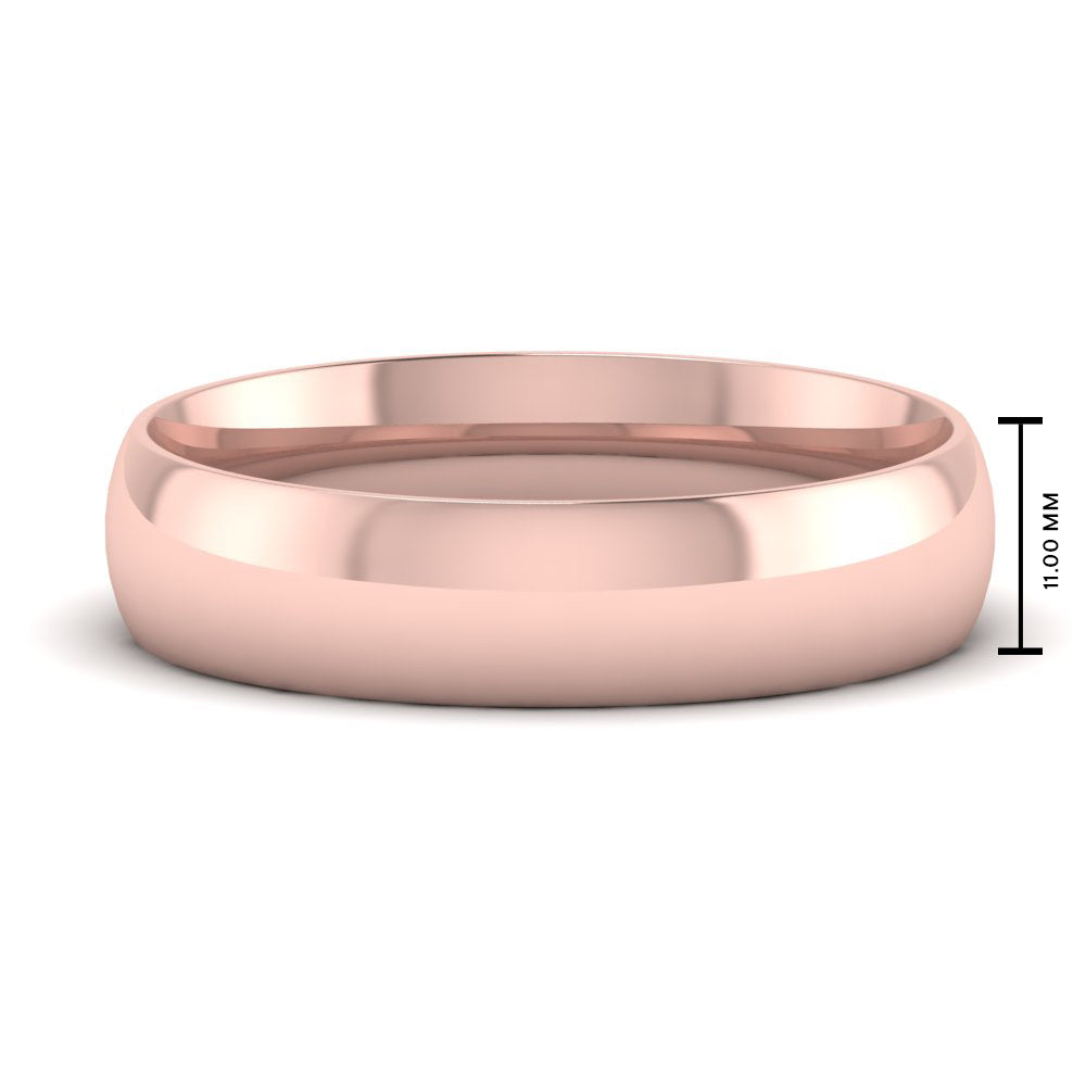Wedding Band Classic Comfort Fit Fascinating Diamonds
