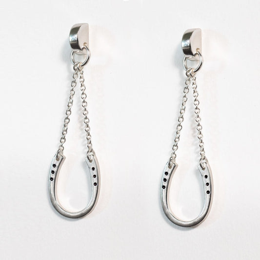 Classique - Horseshoe Chain Earring Sterling Silver Horseshoe Earring Urban-Equestrian