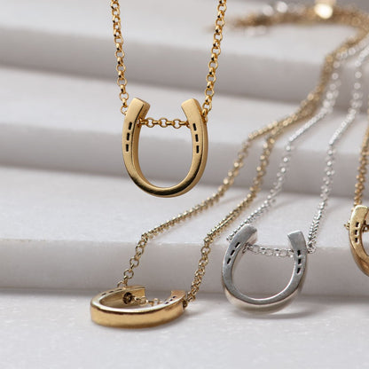 Classique - Equestrian Horseshoe Necklace in Gold Urban-Equestrian