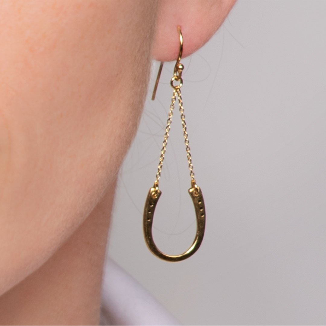 Classique - Equestrian Horseshoe Necklace in Gold Urban-Equestrian