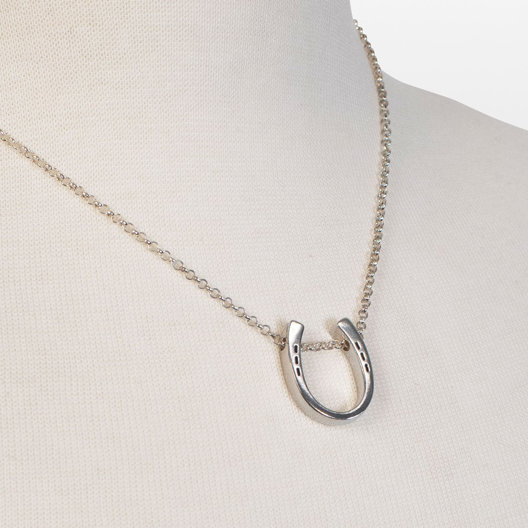 Classique - Equestrian Horseshoe Necklace in Silver Urban-Equestrian