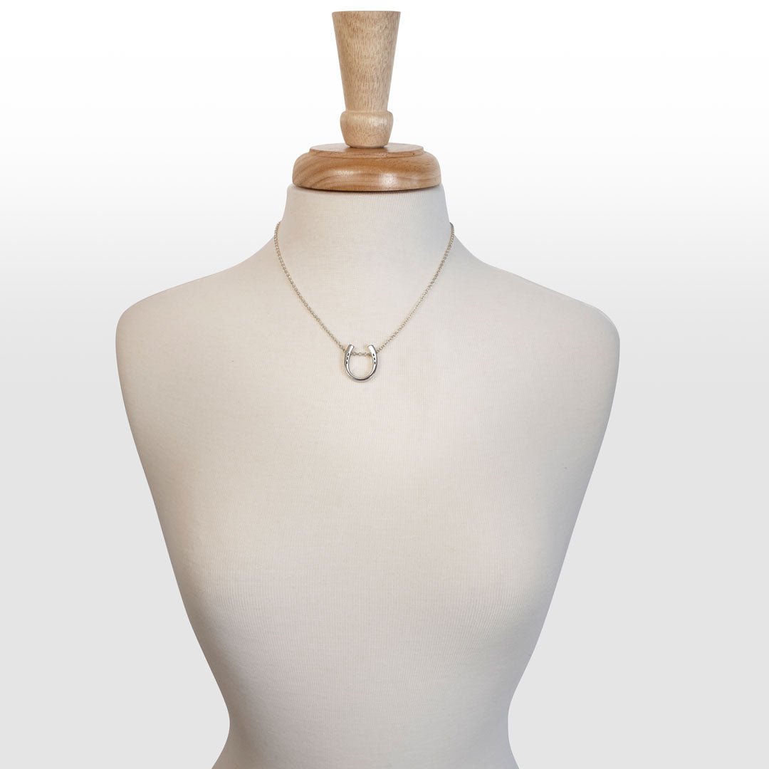 Classique - Equestrian Horseshoe Necklace in Silver Urban-Equestrian