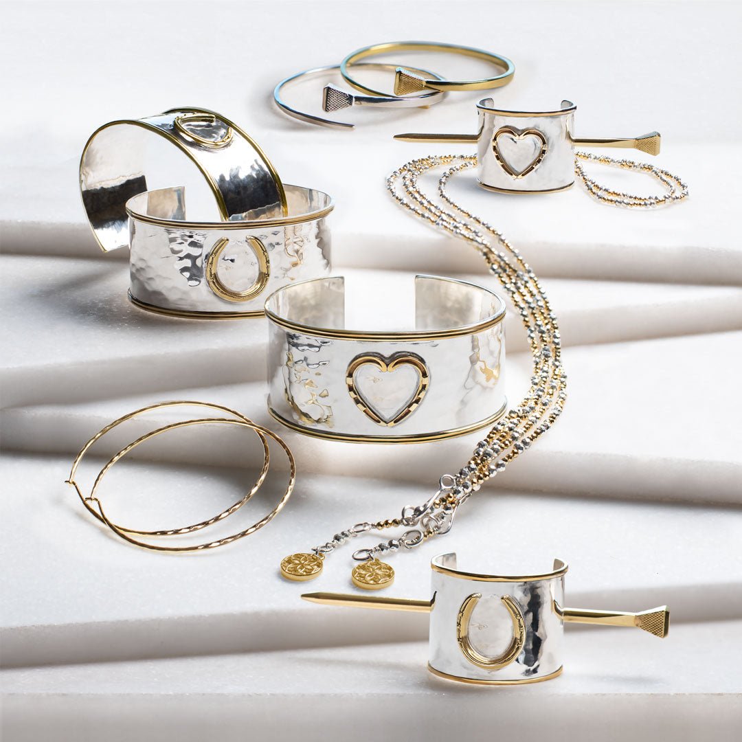 Cody - Horseshoe Heart Wrist Bracelet in Two Tone Urban-Equestrian