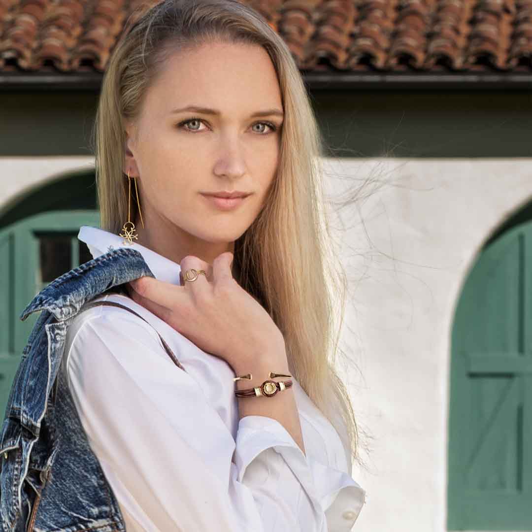 Colton - Horseshoe Dome Laced Equestrian Bracelet Gold or Silver on Brown Urban-Equestrian