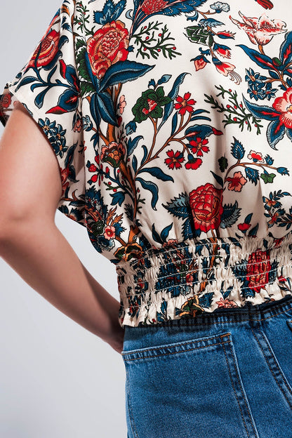 crop top with beige paisley print Q2store