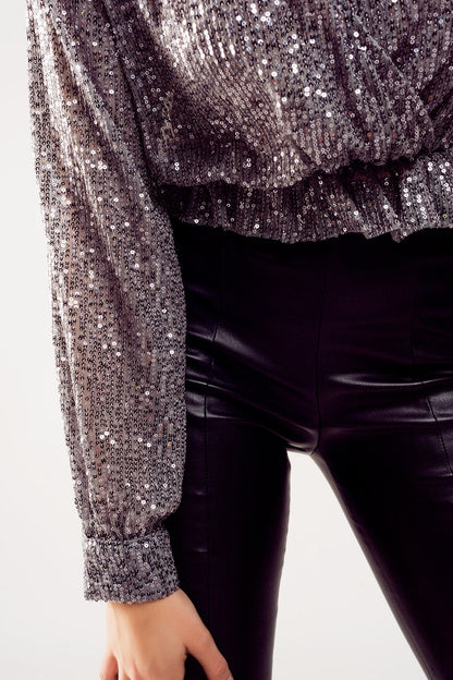 Cross over cropped and sheer top with sequins in silver Q2store